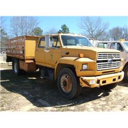 1991 FORD F800 S/A FLATBED TRUCK