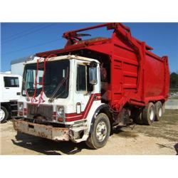 1988 MACK MR690S T/A GARBAGE TRUCK