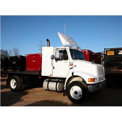 1994 INTERNATIONAL 8100 S/A FLATBED