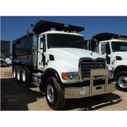 2007 MACK CV713 TRI-AXLE DUMP