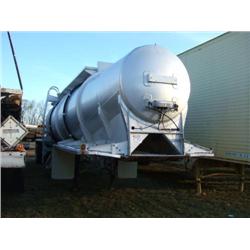 1990 HEIL TANKER TRAILER S/N F55246 285/75R-24.5 TIRES