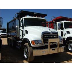 2007 MACK CV713 TRI-AXLE DUMP