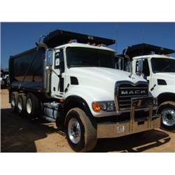 2007 MACK CV713 TRI-AXLE DUMP