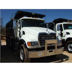 2007 MACK CV713 TRI-AXLE DUMP