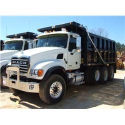 2007 MACK CV713 TRI-AXLE DUMP