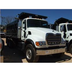 2007 MACK CV713 T/A DUMP