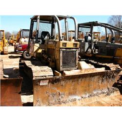 KOMATSU D31P-20 CRAWLER TRACTOR