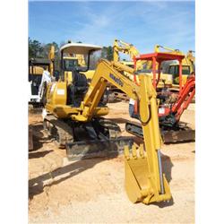 KOMATSU PC20-7 MINI EXCAVATOR