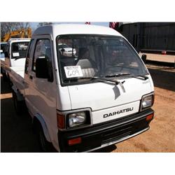 DAIHATSU OFF-ROAD MINI TRUCK EXTENDED CAB