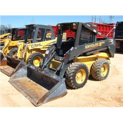 NEW HOLLAND LS180 SKID STEER LOADER