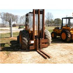 JOHN DEERE 380 ROUGH TERRAIN FORKLIFT