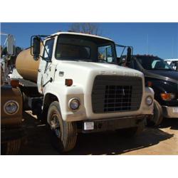 1981 FORD 7500 S/A WATER TRUCK