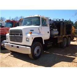 1991 FORD L8000 T/A FUEL & LUBE TRUCK