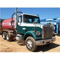 1987 WHITE T/A VACUUM TRUCK