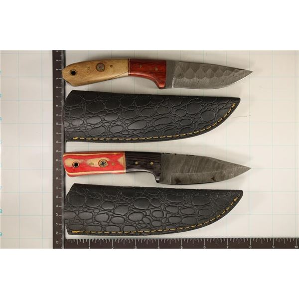 TWO DAMASCUS STEEL FIXED BLADE KNIVES WITH SHEATHS