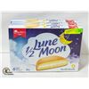 Image 1 : 3 NEW BOXES OF VACHON LUNE 1/2 MOON VANILLA CAKES