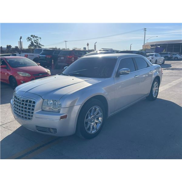 CHRY 300 2010 T-DONATION