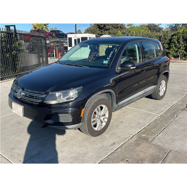 VOLK TIGUAN 2013 T-2 DAYS