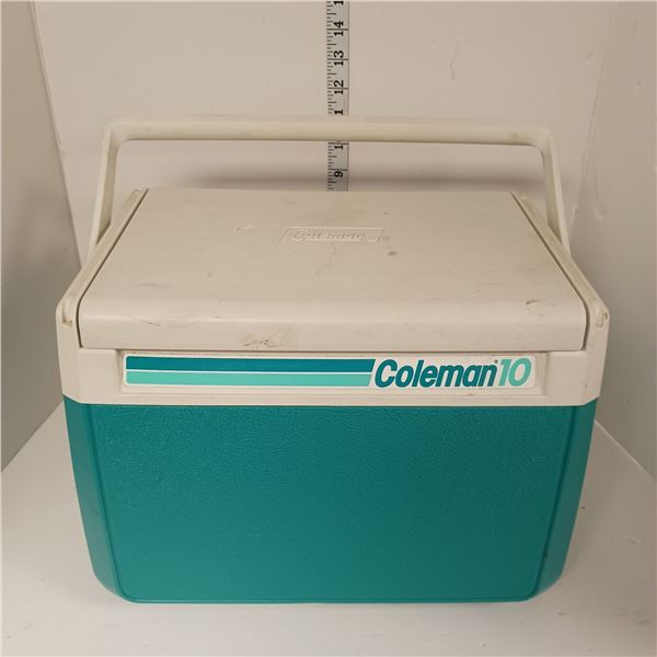 Vintage Coleman 10 Cooler