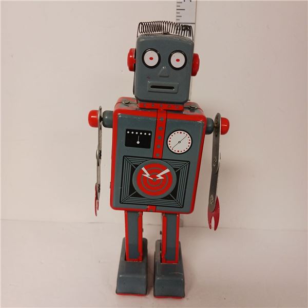 Mehcanical Tin Robot Toy, 9 Inches - Untested