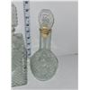 Image 3 : 2 Crystal or Glass Decanters