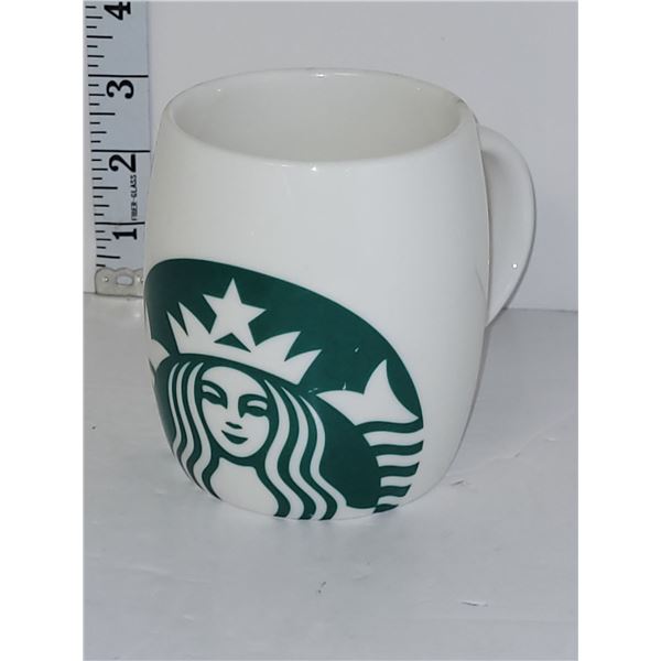 Starbucks 2010 Collectors Mug