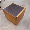 Image 2 : End Table - Masures 20"x18"x20"