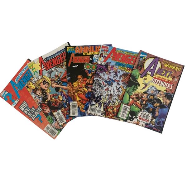 Lot of 5 1990s Avengers Comics
