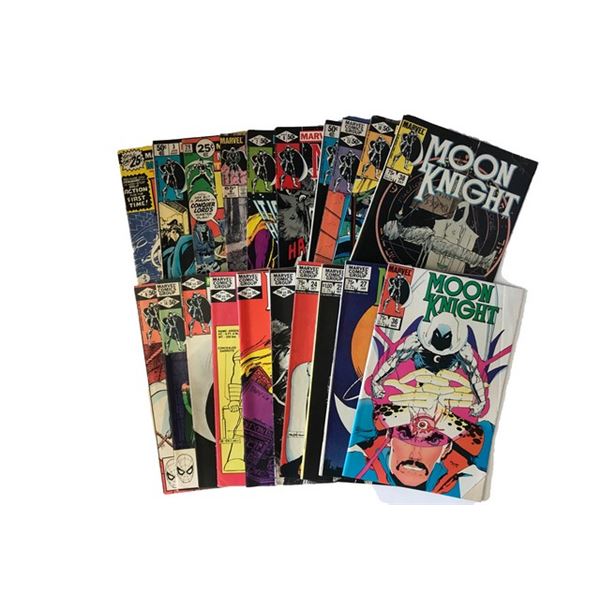 Lot of 20 comics: Moon Knight Comics 1980s