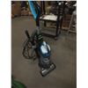 Image 1 : Bissel Vacuum