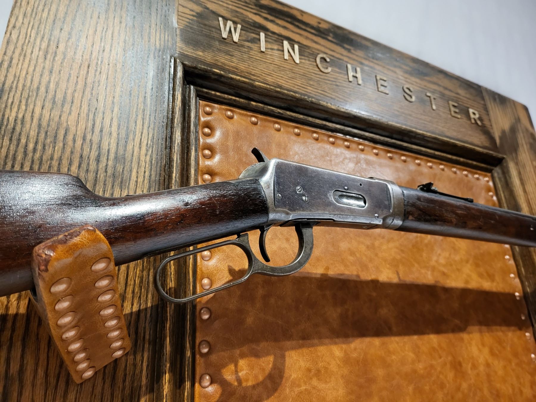 Winchester Model 1894 Takedown .25-35 WCF Rifle with Leather Scabbard ...