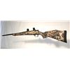Image 14 : Weatherby Vanguard Camo in 308 with Vintage Canvas Softcase