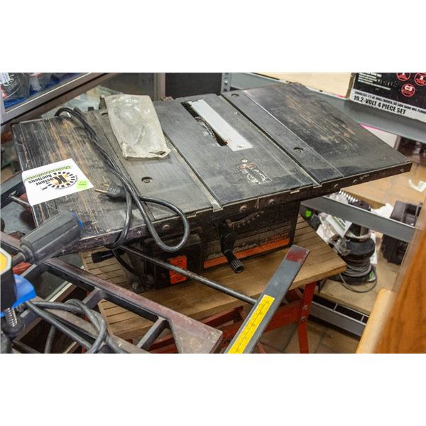 BLACK & DECKER 8" TABLE SAW ON FOLDING STAND