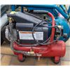 Image 1 : CLARK RED AIR COMPRESSOR