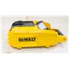 Image 1 : DEWALT WORKLIGHT (NO BATTERY)