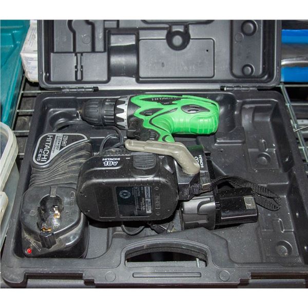 HITACHI 18VT DRILL KIT W/ SPARE BATTERY