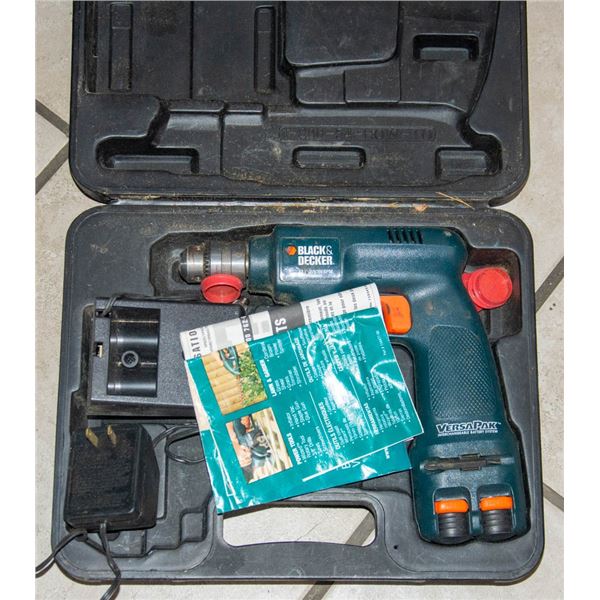 BLACK & DECKER VERSA PACK DRILL KIT