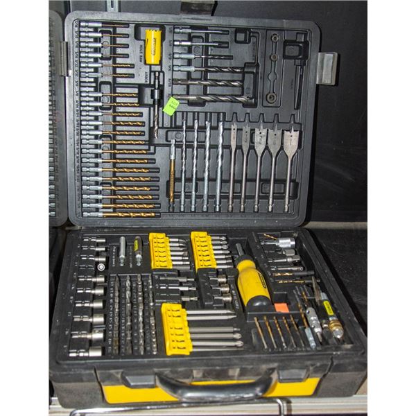 STANLEY SCREWDRIVER AND BIT KIT