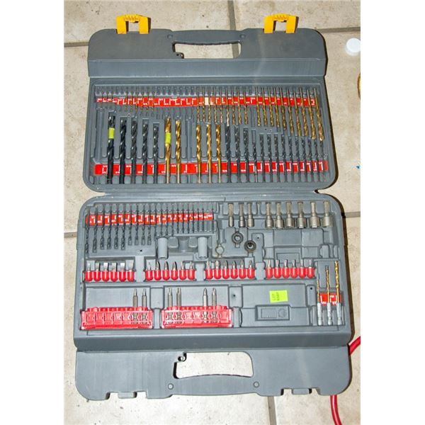 RYOBI 215PCS DRILL AND DRIVER BIT KIT