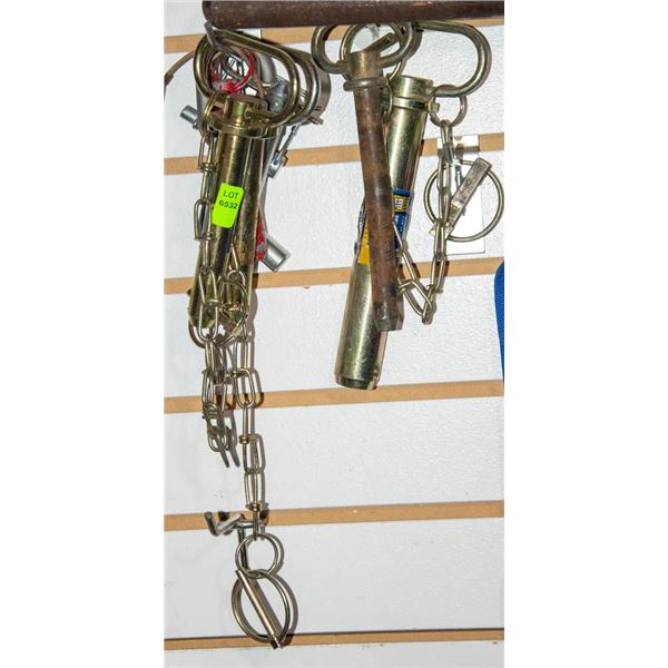 LOT OF ASSORTED HITCH PINS