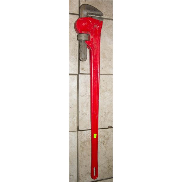 RIDGID HEAVY DUTY PIPE WRENCH 48"