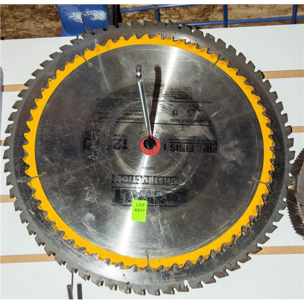 LOT OF MISC SAW BLADES