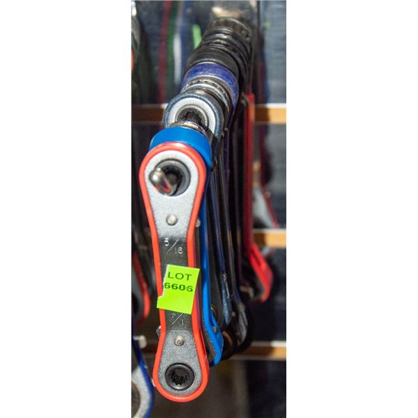 LOT OF ELEVEN RATCHET WRENCHES