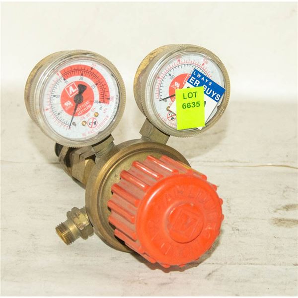 ACETYLENE REGULATOR