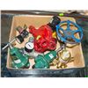 Image 1 : LOT OF ASSORTED VALVES AND GAUGES