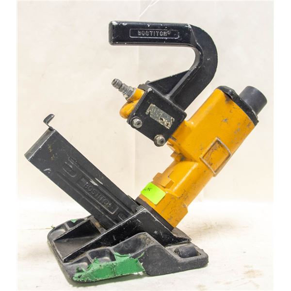 BOSTITCH CLEATED FLOORING NAILER