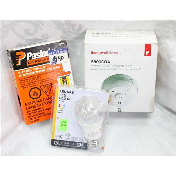 LOT OF PASLODE FUEL CELLS, CO2 ALARM AND LIGHT