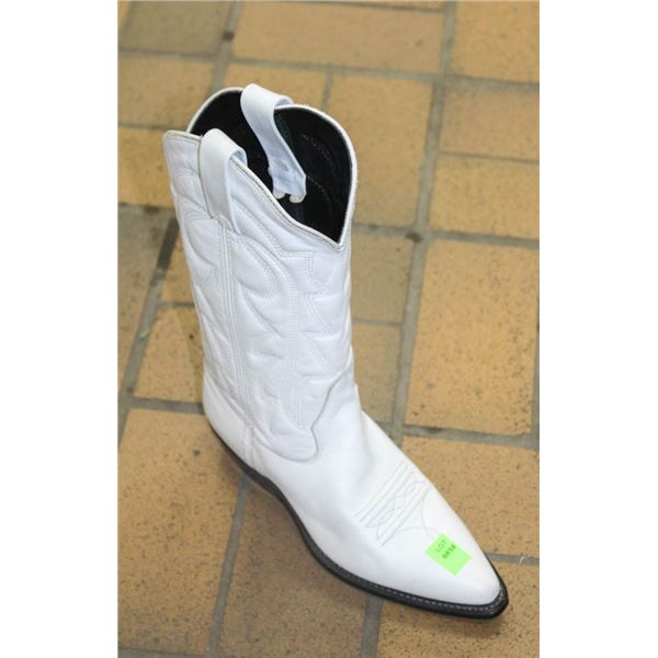 VICTORIO RICCI SIZE 7 WHITE WOMENS COWBOY BOOTS