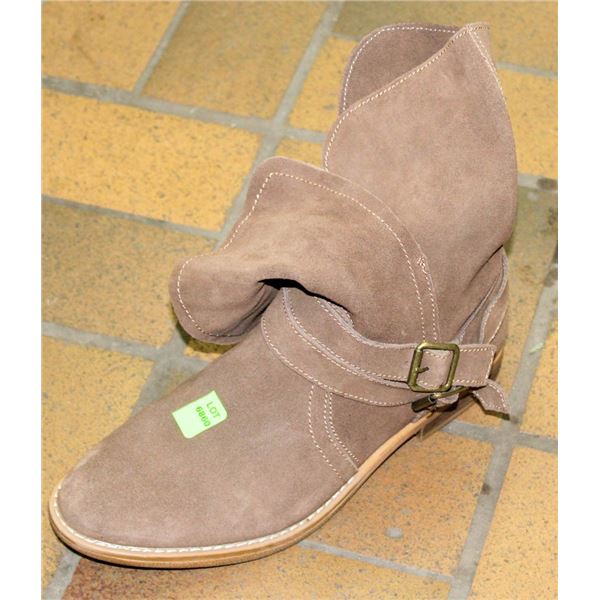 WOMENS BROWN SUEDE LIKE SIZE 10 DRESS BOOTS