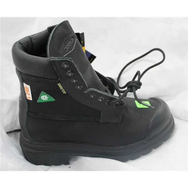 TERA BLACK WORK BOOTS SIZE 4